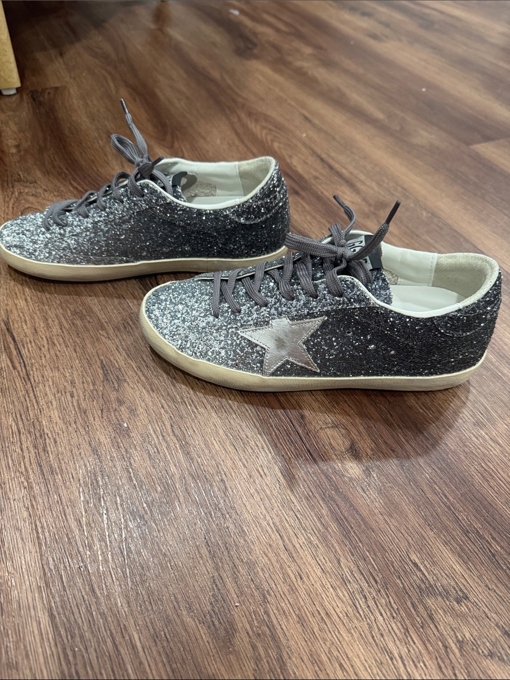 Golden Goose Super Star Trainers
